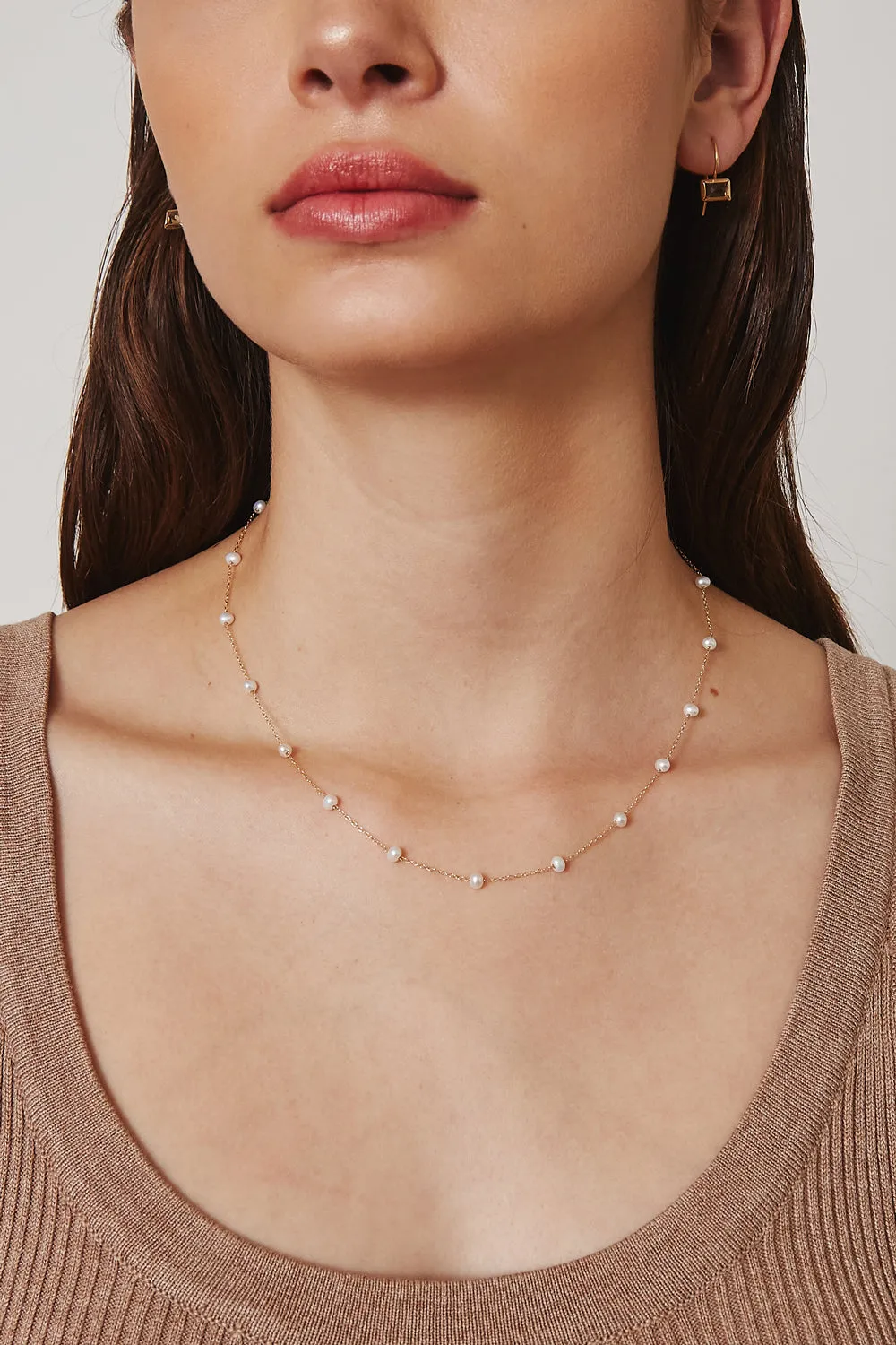 14k White Freshwater Pearl Necklace