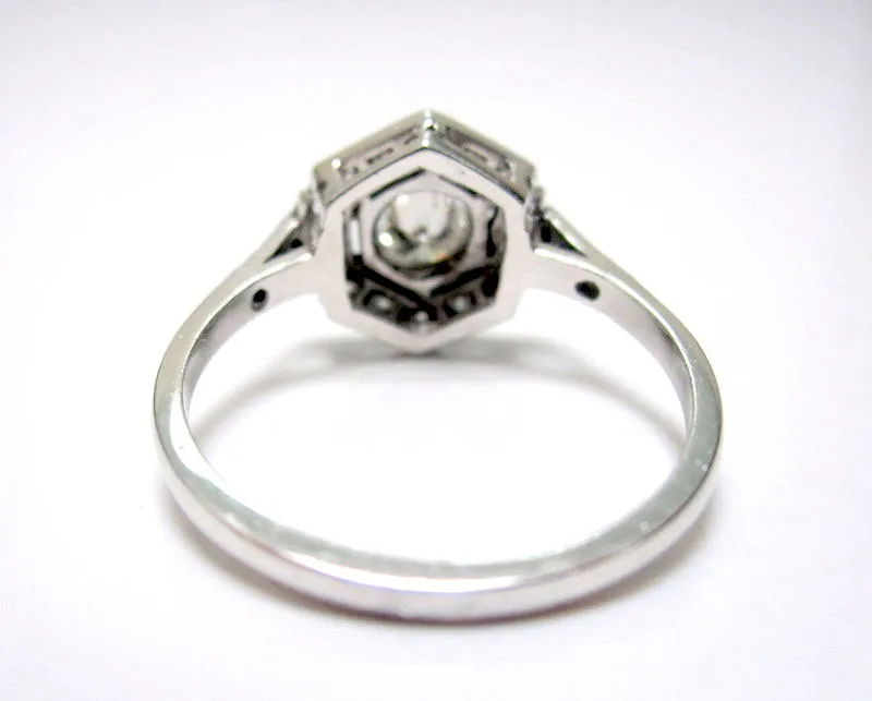 Art Deco Style Diamond Ring 0.85ct Platinum