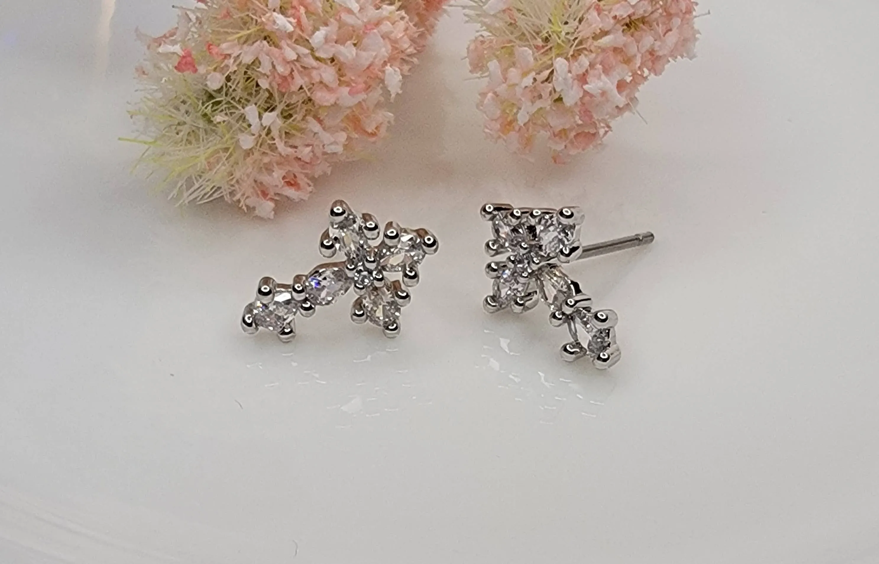 CROSS POST EARRINGS Silver