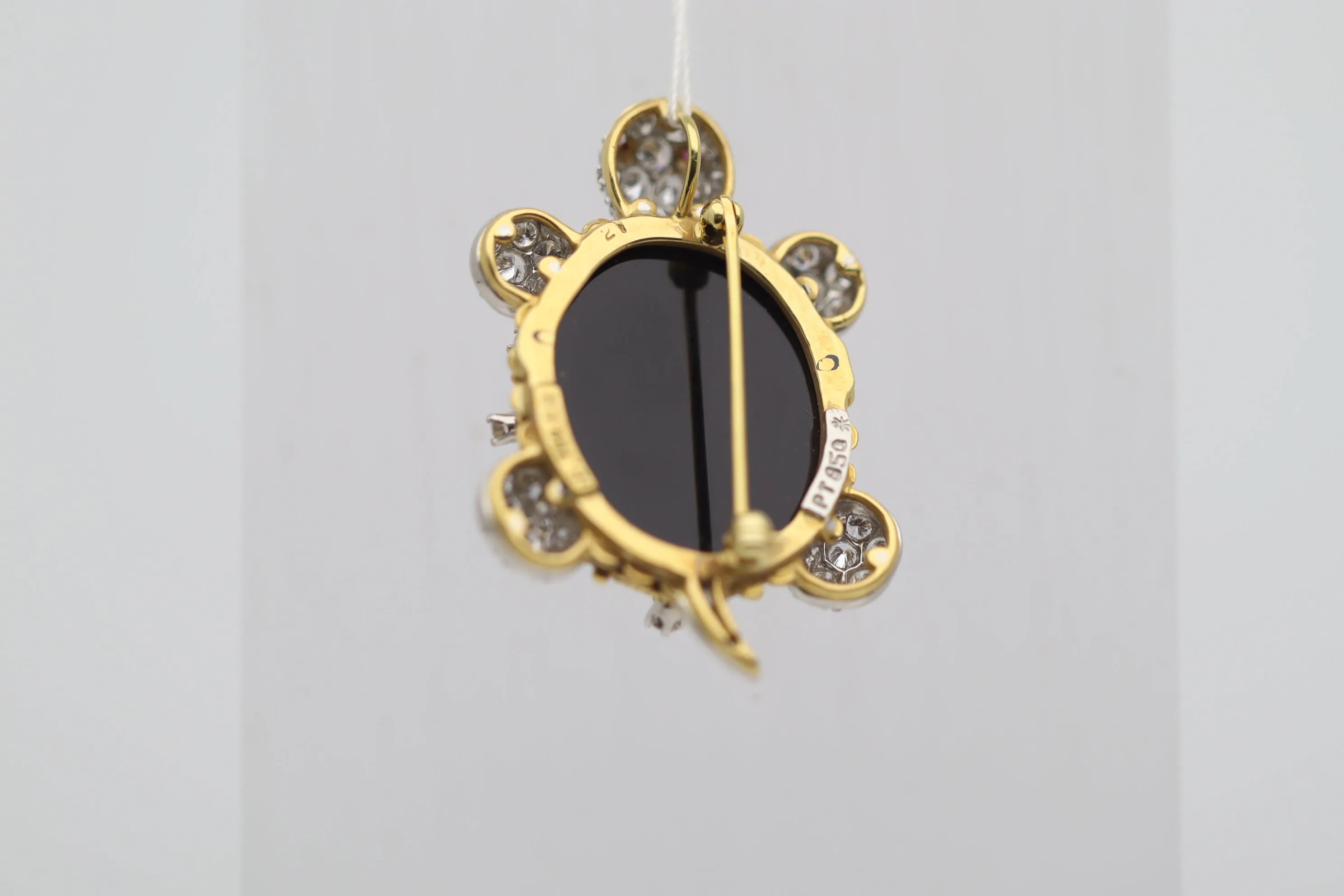Diamond Onyx Gold & Platinum Sea-Turtle Pendant Brooch