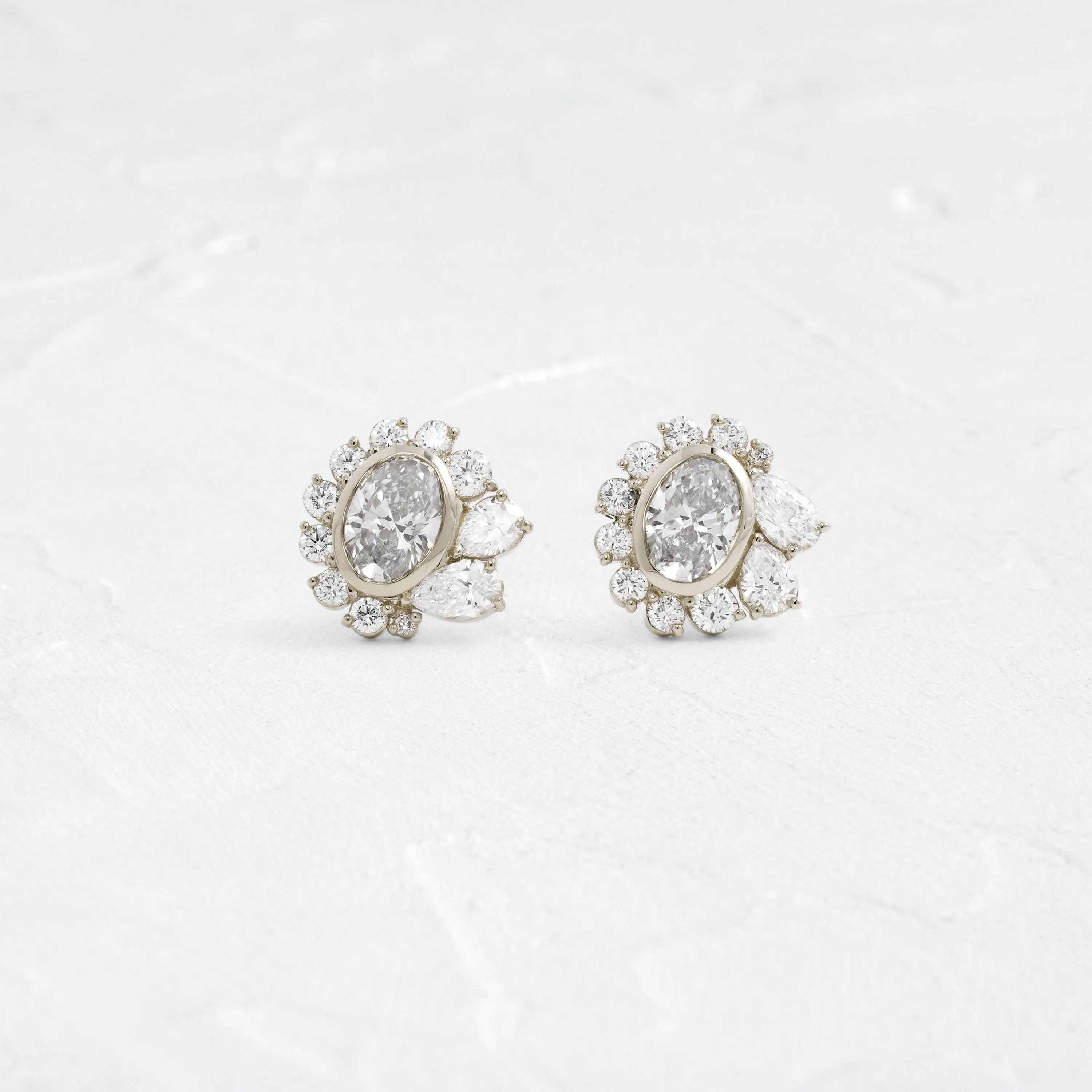 Embroidery Bezel Studs, Oval Cut