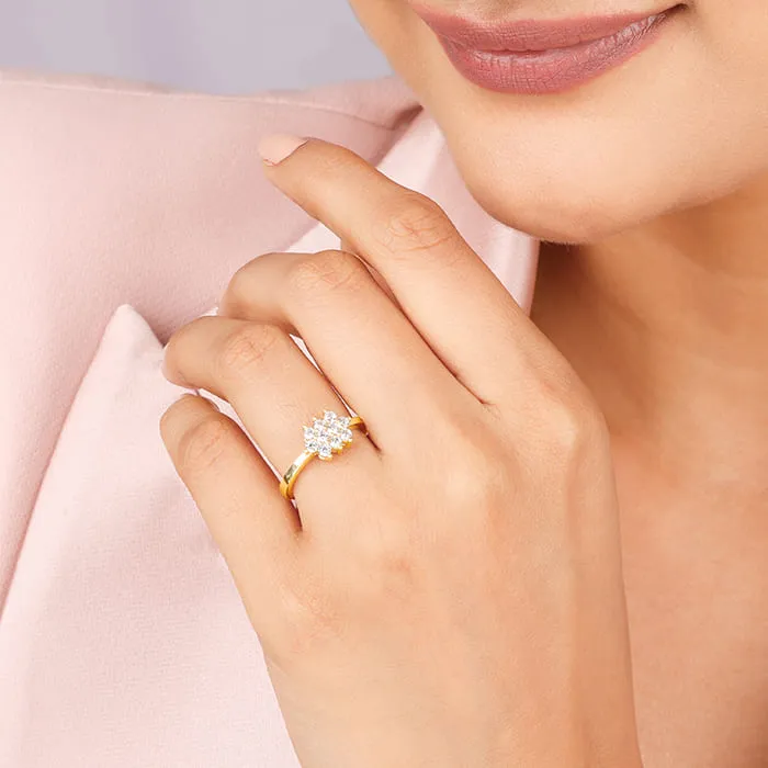 Golden Classic Gleam Ring