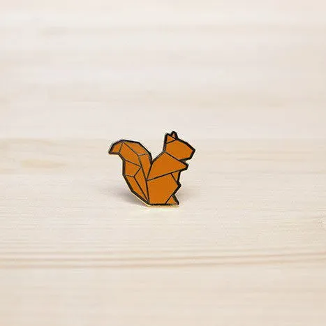 Origami Pin ?C Squirrel