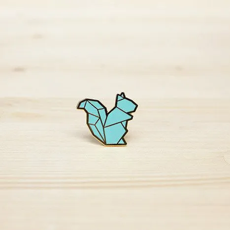 Origami Pin ?C Squirrel