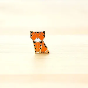 Origami Pin ?C Tiger