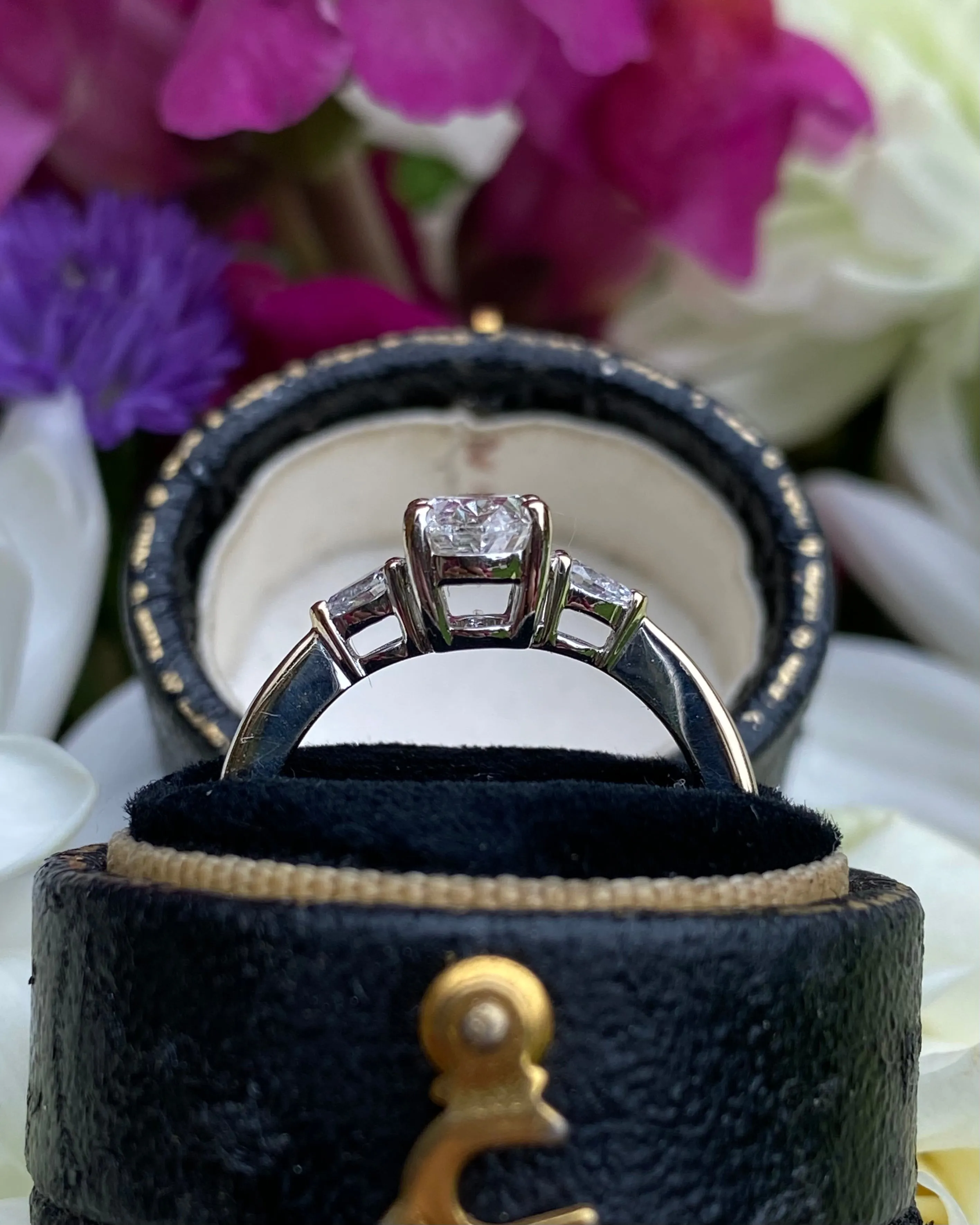 Oval Cut GIA Certified Diamond Solitaire Platinum Ring 1.22ct
