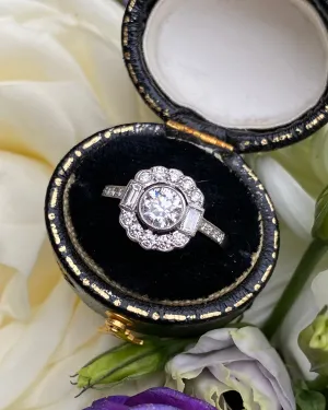 Pretty Diamond Daisy Cluster Ring 0.85ct Platinum