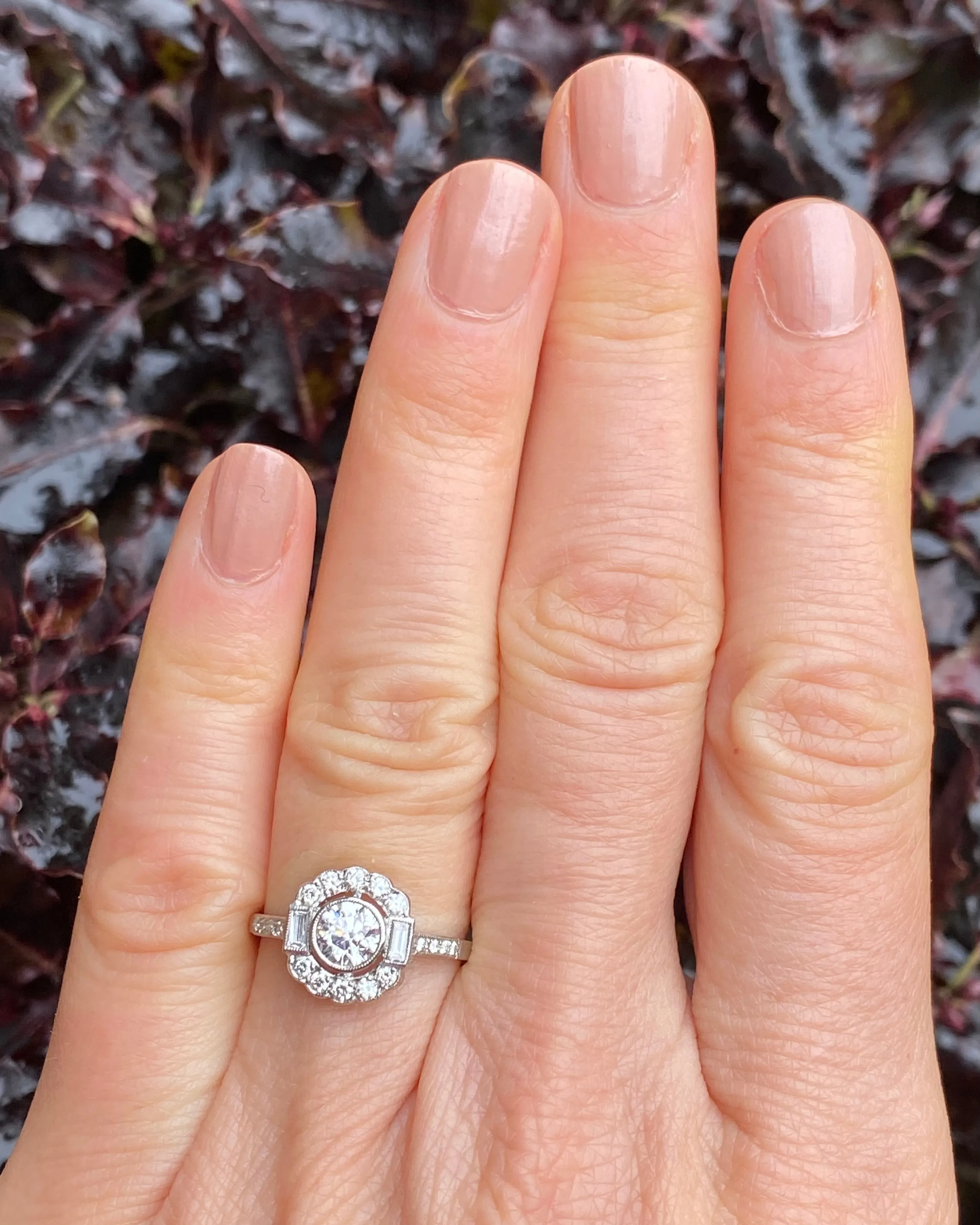 Pretty Diamond Daisy Cluster Ring 0.85ct Platinum