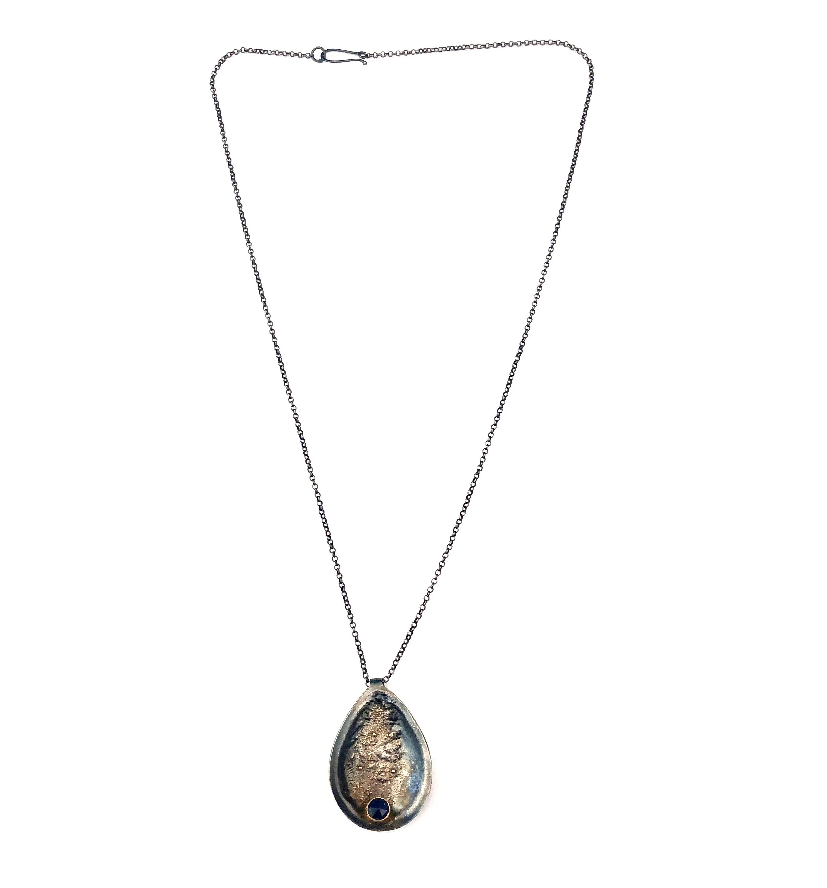 Primal Droplet Set with Rose Cut Blue Sapphire in 18K Gold and Oxidized Silver