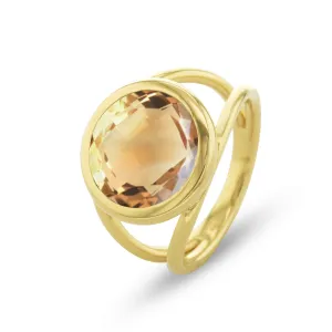Ring in 925 Silver gilded with 18k yellow gold assembled with Citrine