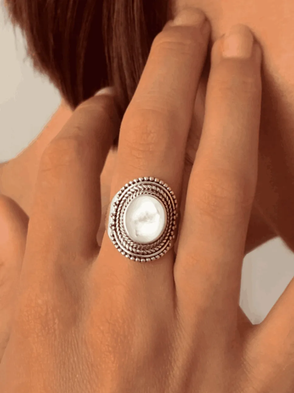 Ring in 925 Silver plated with Mother of Pearl