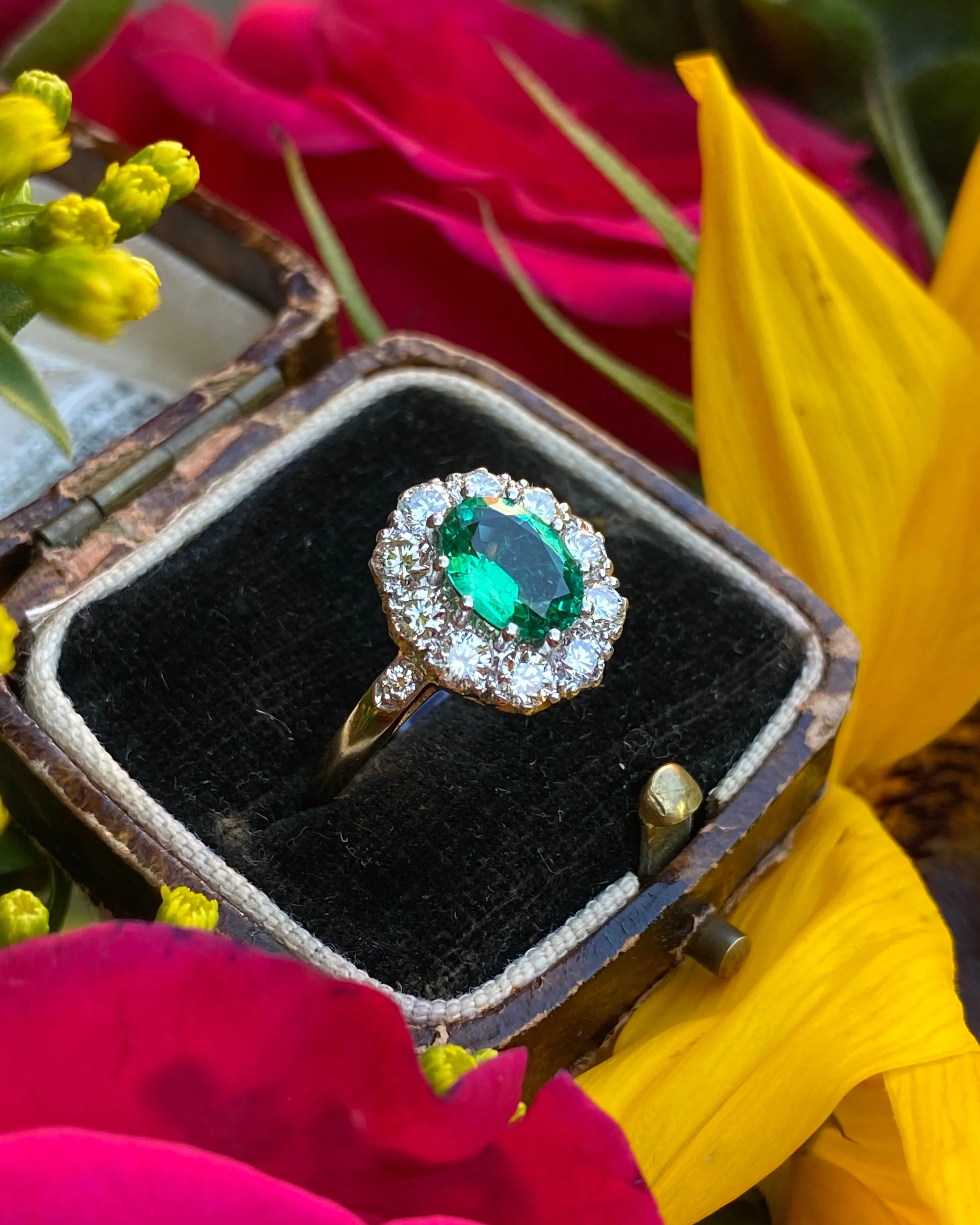 Victorian Emerald and Diamond Cluster Ring 18ct Yellow Gold 0.95ct   1.20ct