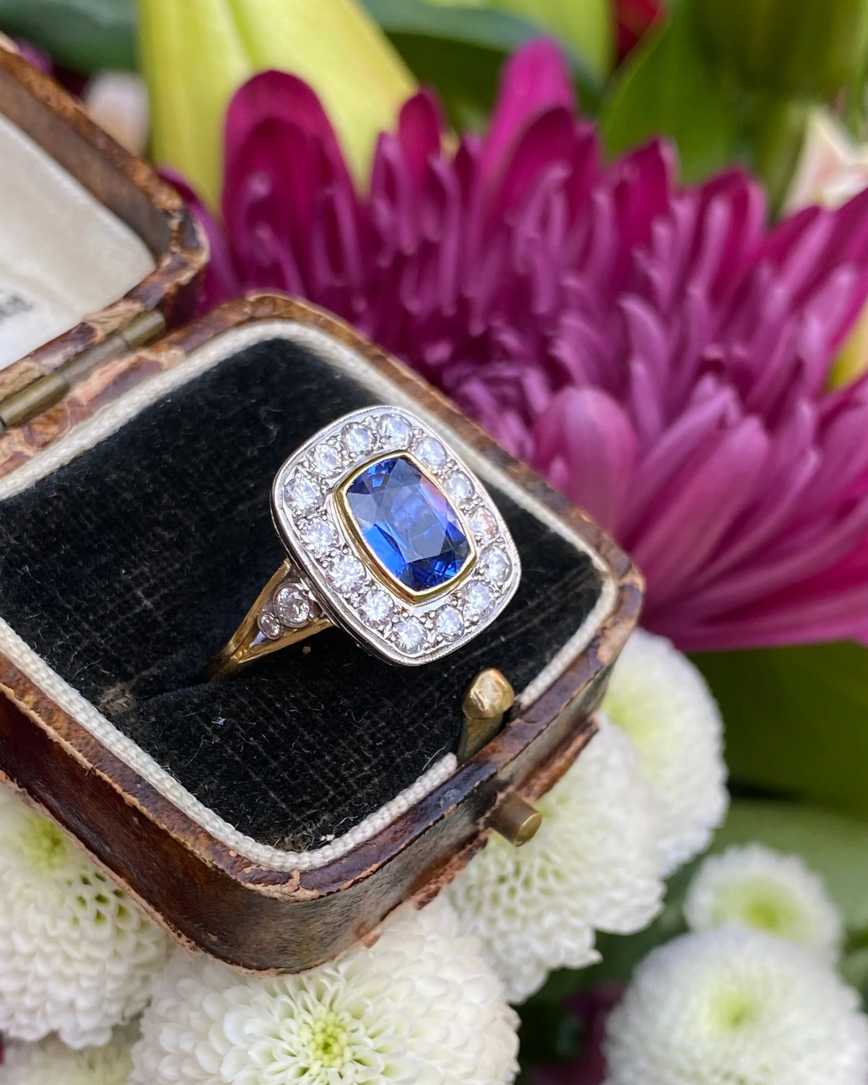 Victorian Sapphire and Diamond Cluster Ring 18ct Yellow Gold 0.80ct   1.60ct