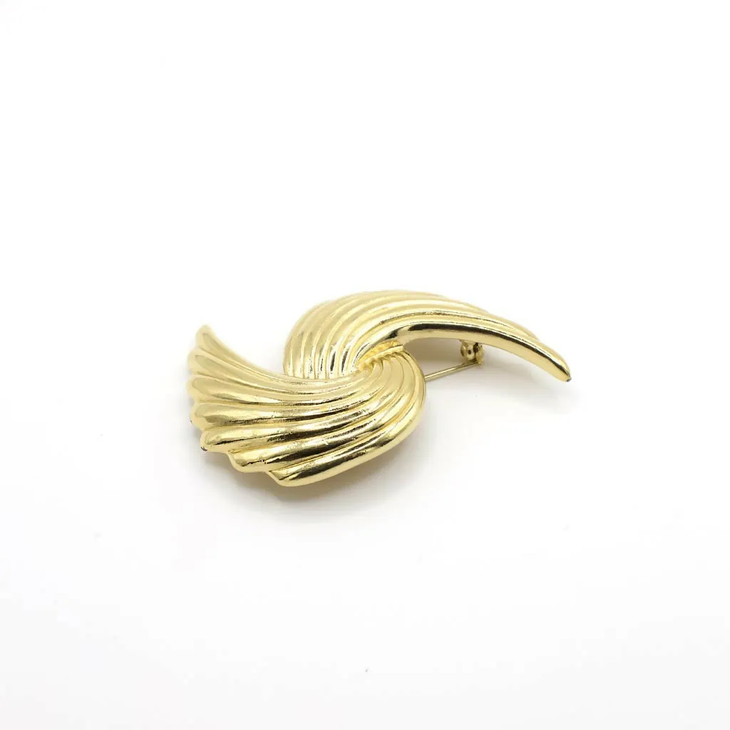 Vintage 1970s-1980s Trifari Brooch