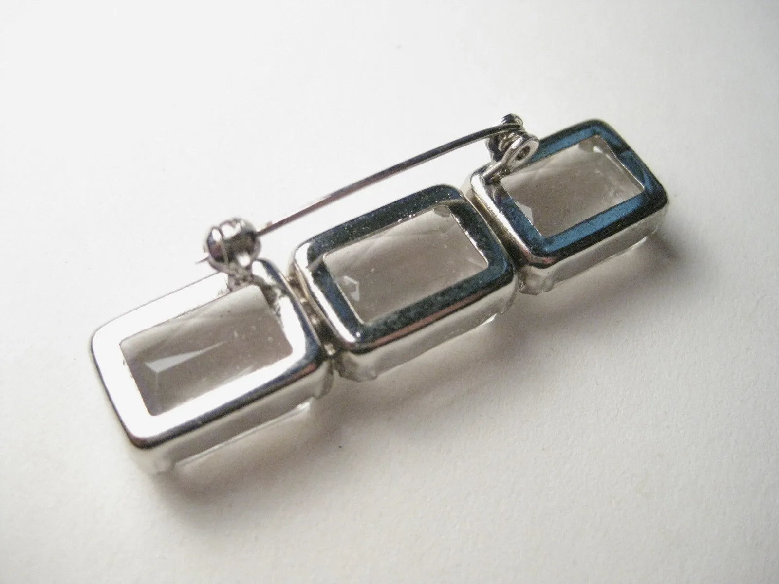 Vintage 1980s Like Ice,  Clear Faux Diamond Bar Brooch/Pin, 2"