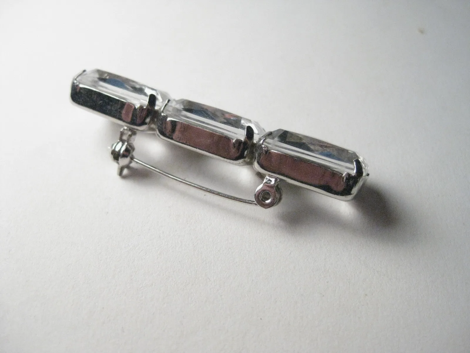 Vintage 1980s Like Ice,  Clear Faux Diamond Bar Brooch/Pin, 2"