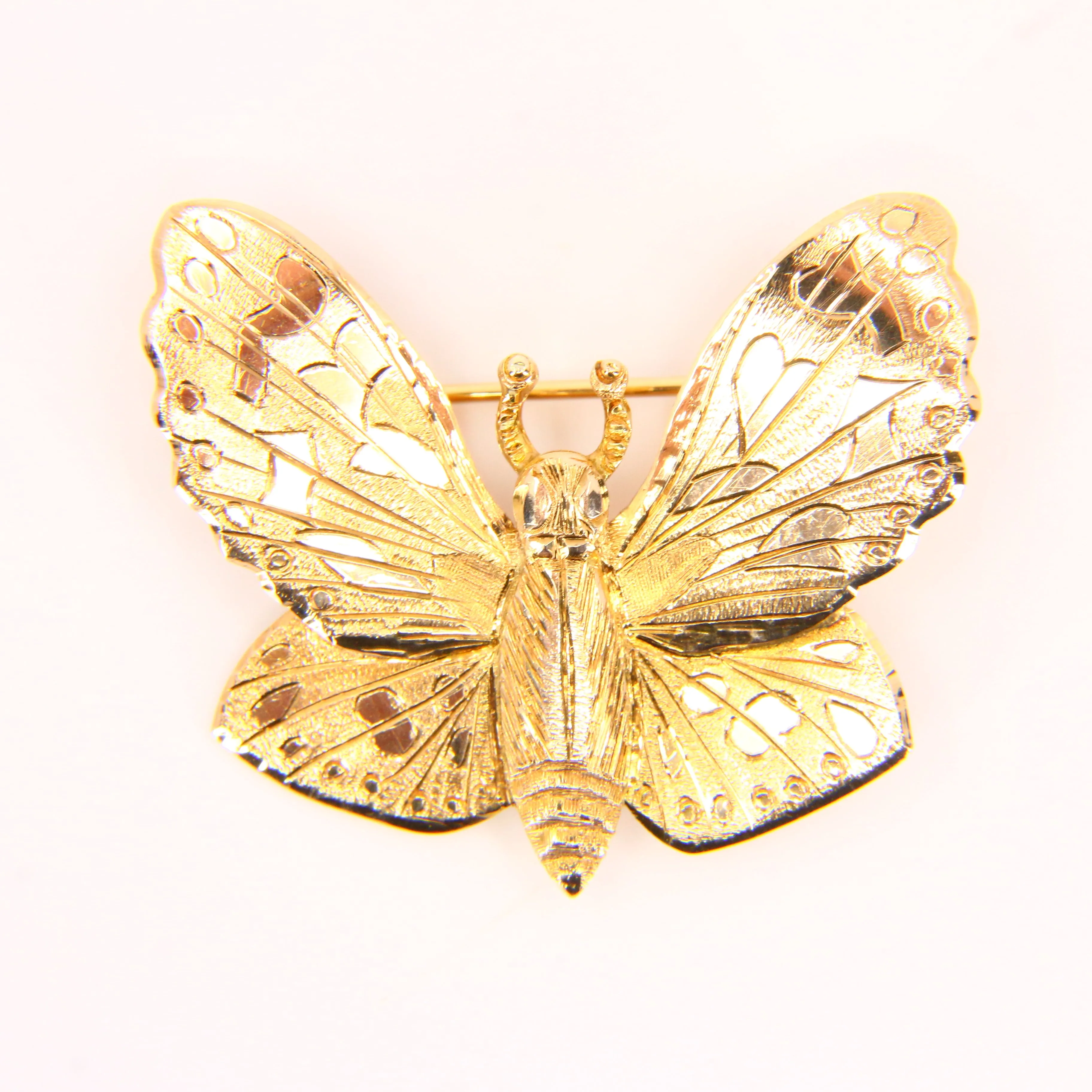 Vintage 9ct Butterfly Brooch Detailed 9 Carat Hallmarked Yellow Gold Boxed Gift