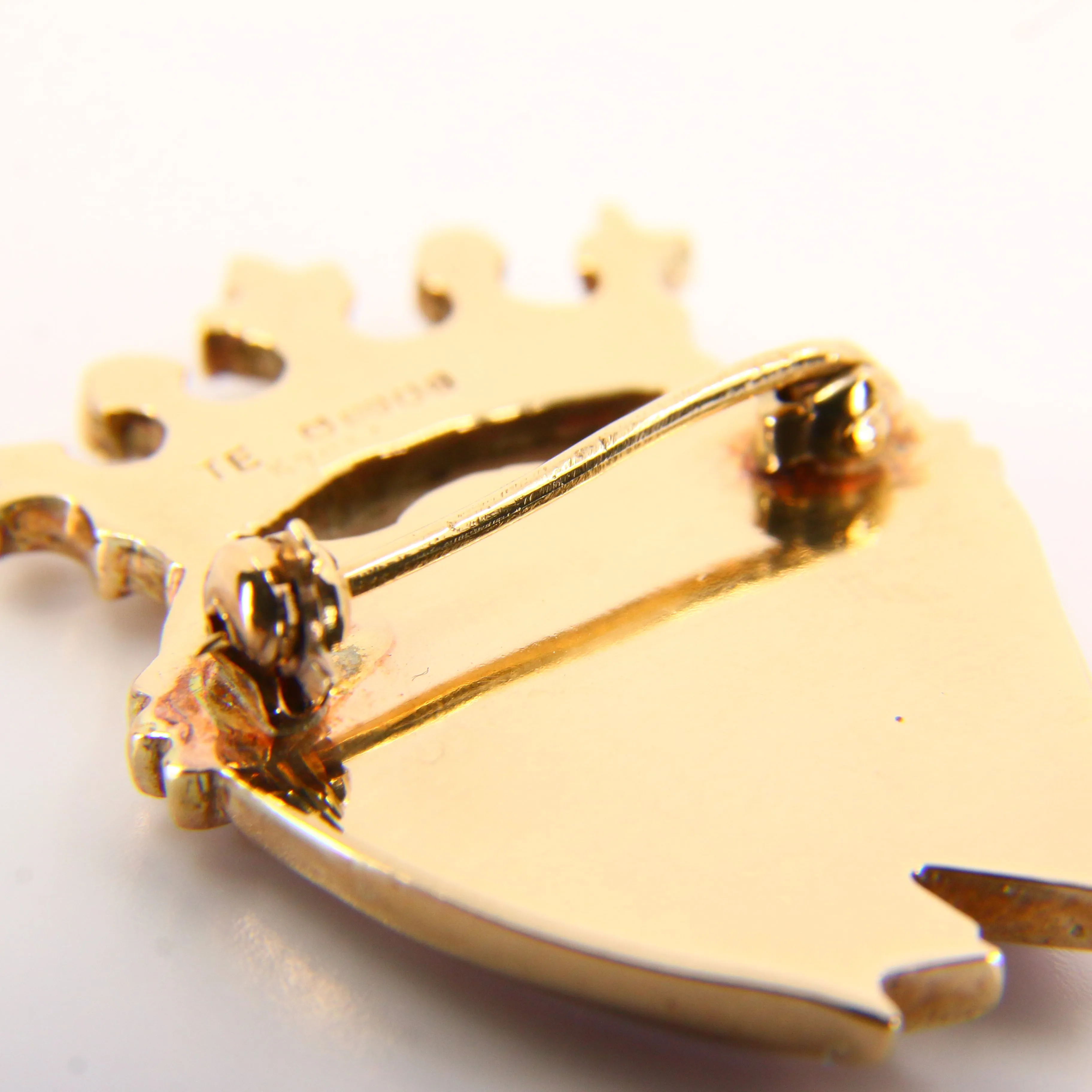 Vintage 9ct Luckenbooth Brooch Carnelian & Agate Edinburgh Hallmarked Yellow Gold Locking Heart Brooch Boxed Gift
