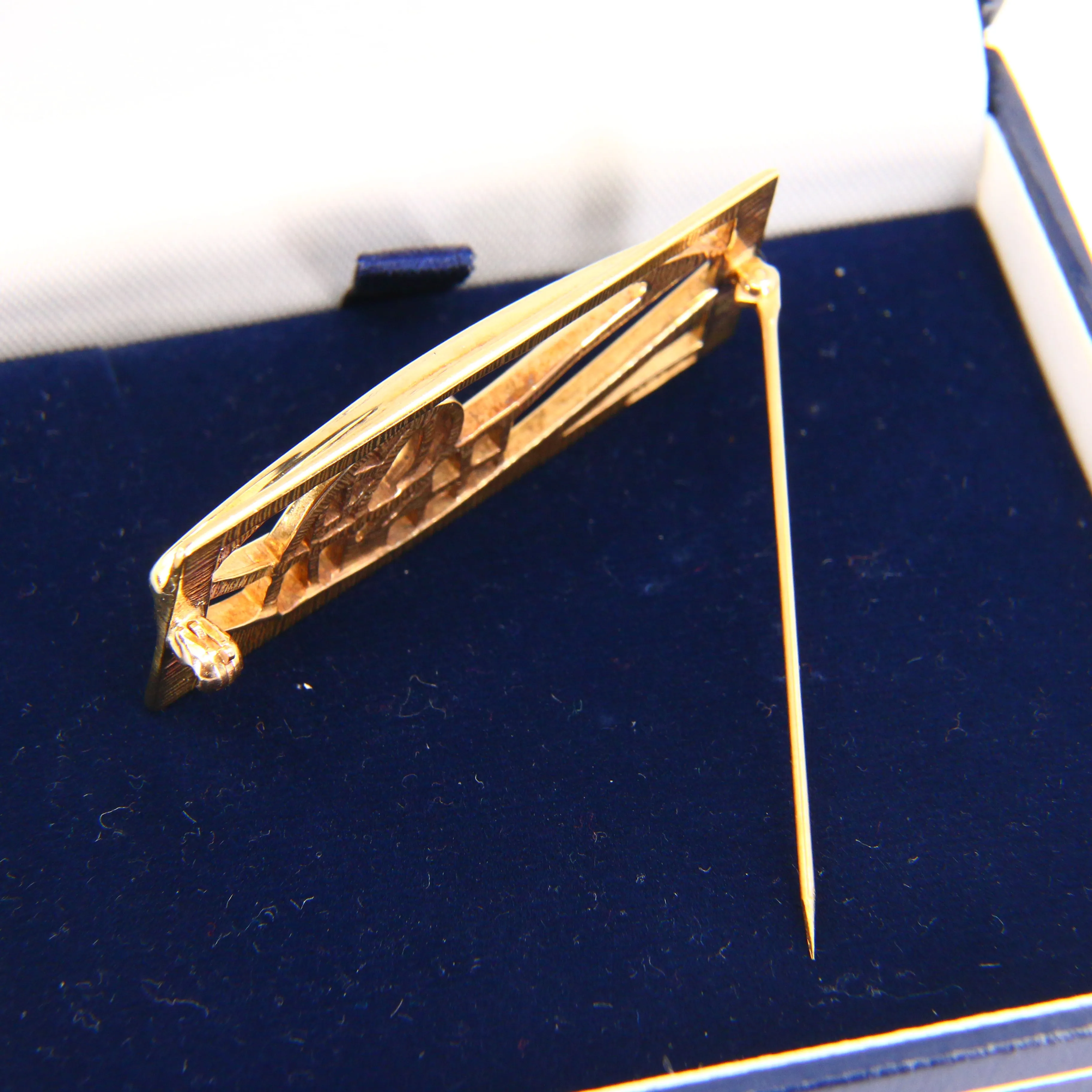 Vintage 9ct Rennie Mackintosh by Carrick Gold Brooch Hallmarked Boxed Gift
