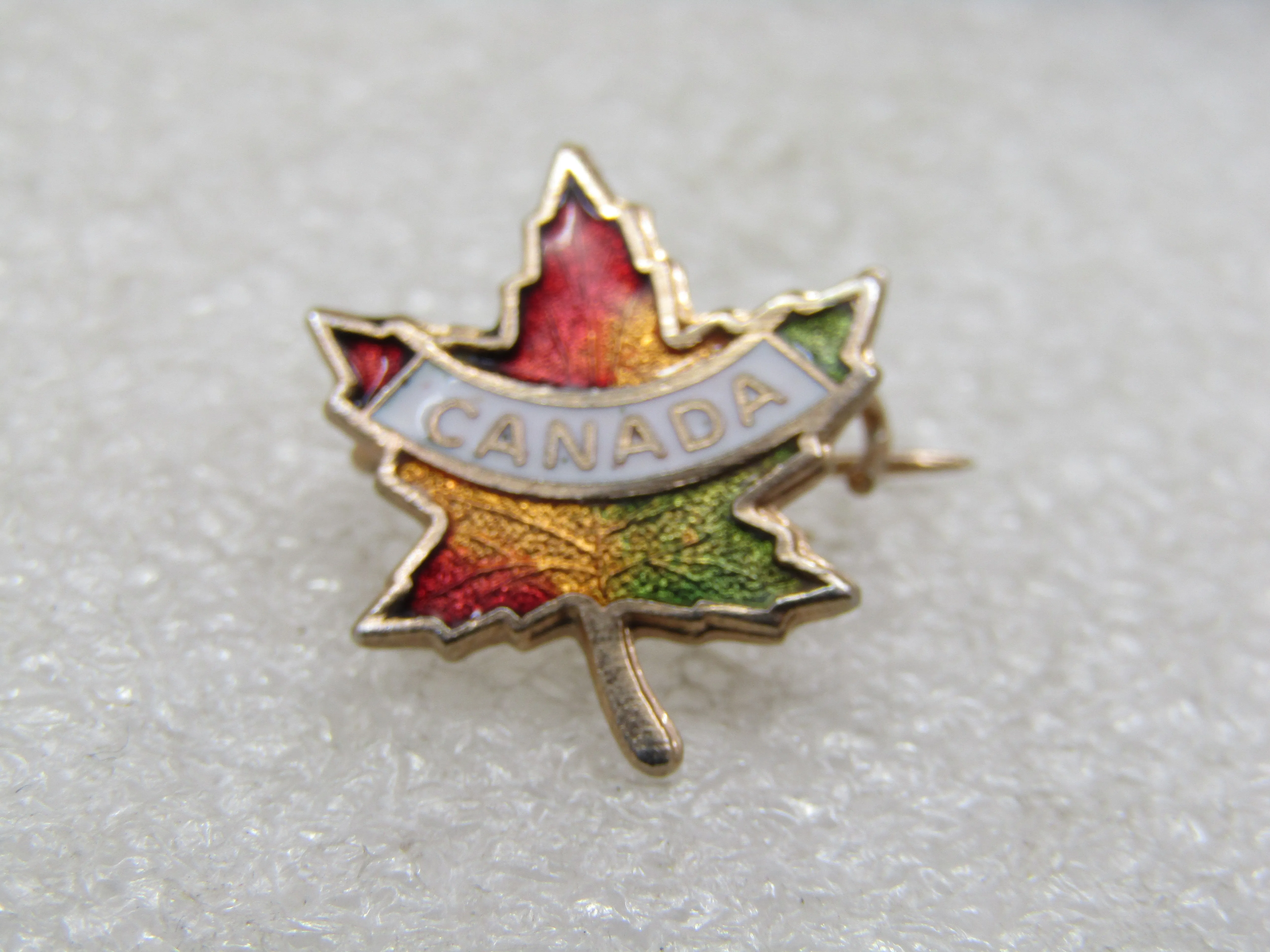Vintage Enameled Canada Maple Leaf Brooch, Souvenier