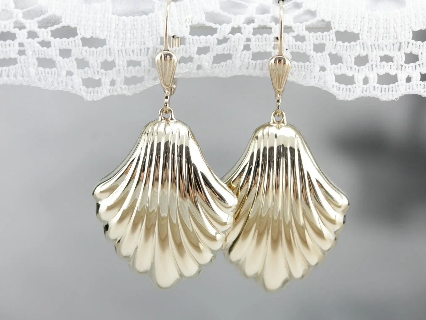 Vintage Yellow Gold Drop Earrings