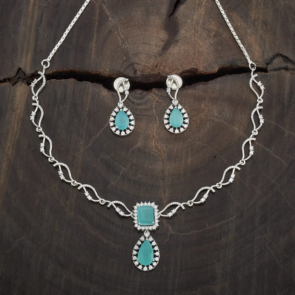 Zircon Necklace 182120