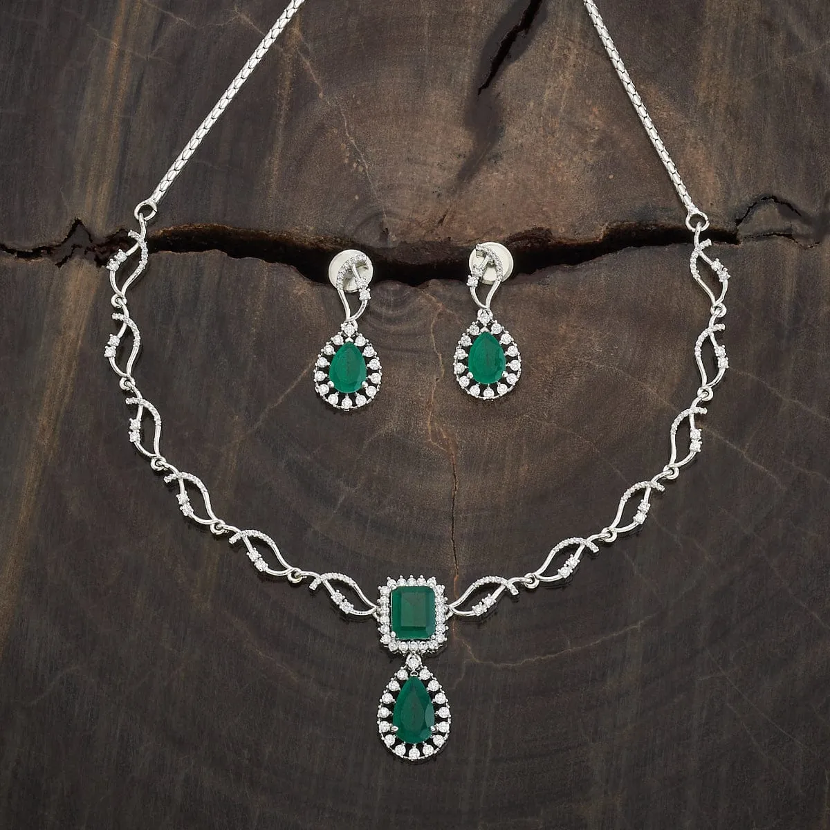 Zircon Necklace 182120